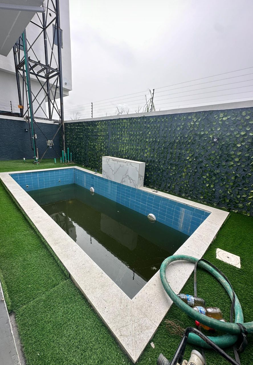 swimming-pool test
